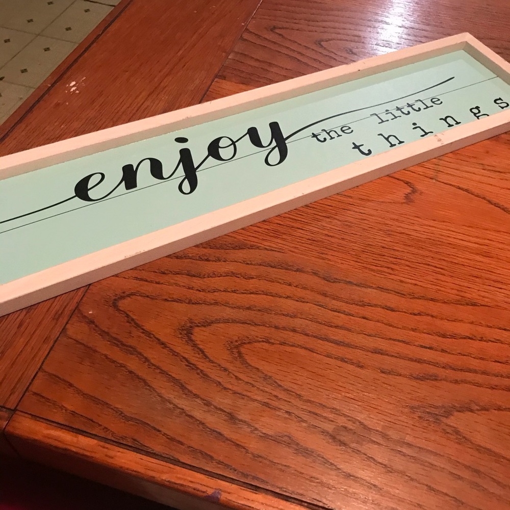 “Enjoy” sign